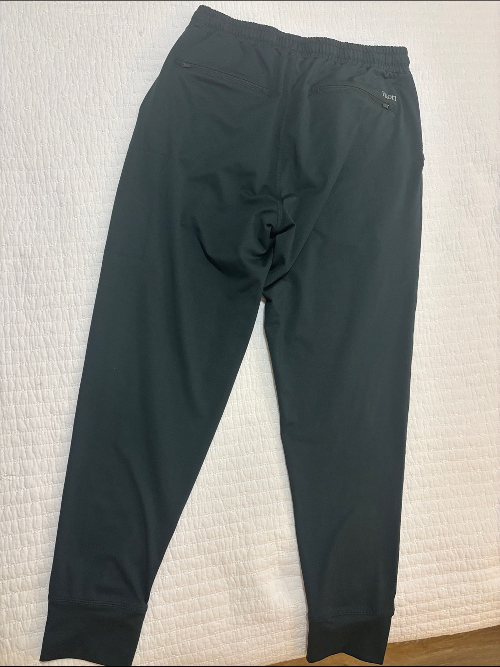 Vuori Sunday Performance Joggers. Size M. Dark Green - Picture 6 of 8